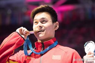 Chính thức sống? Vũ Hán Thịnh Phàm trao giải thưởng 100.000 tệ cho cầu thủ Đinh Dịch
